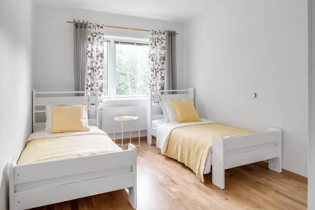 Large Family Home In Gothenburg With Garden Holiday home
